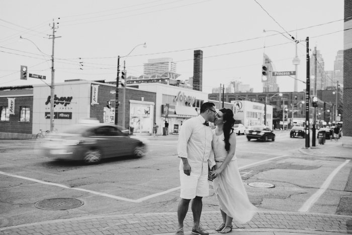 toronto engagement photos downtown distillery district-201