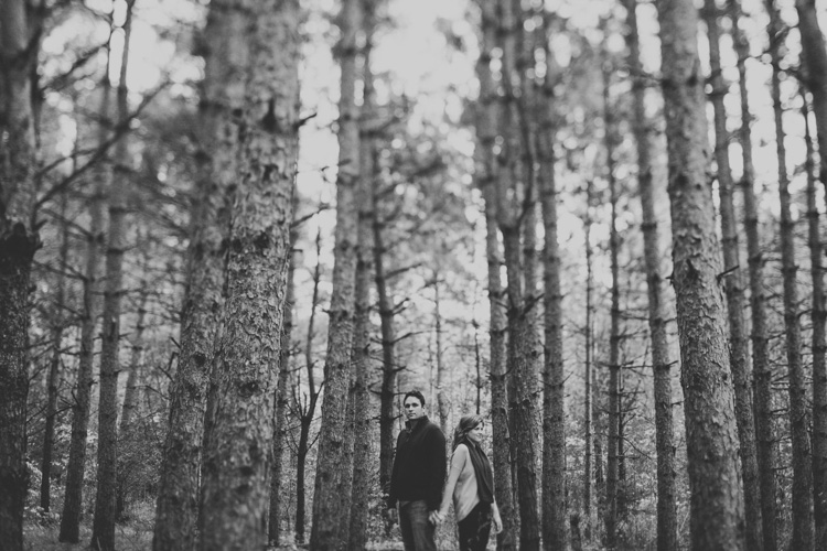 cottage-toronto-engagement-photographer-93