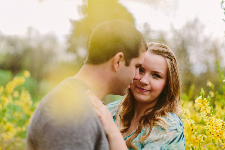 high-park-engagement-photos-toronto-photographer-17